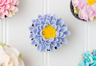 Violet Chrysanthemum Cupcake